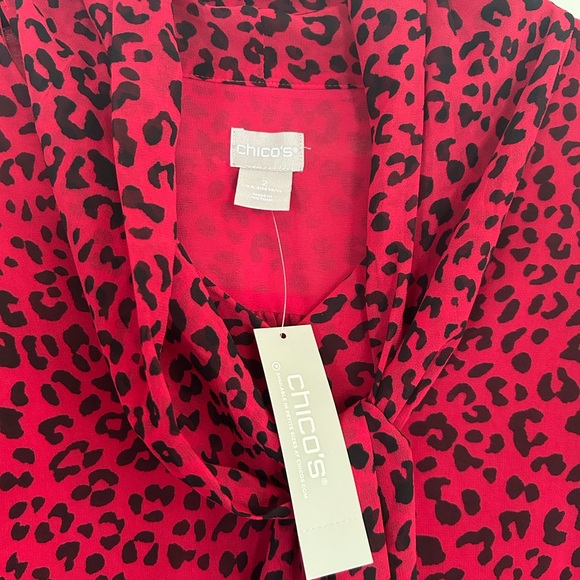 Chico's Red Print Tie Front Blouse, size 12 - Picture 3 of 4